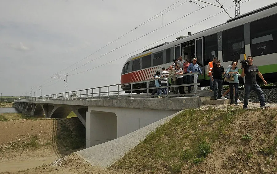 БДЖ сви дълговете си с 9 млн. лв.