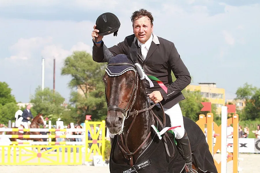 Коне за 5 милиона евро пристигат в Божурище