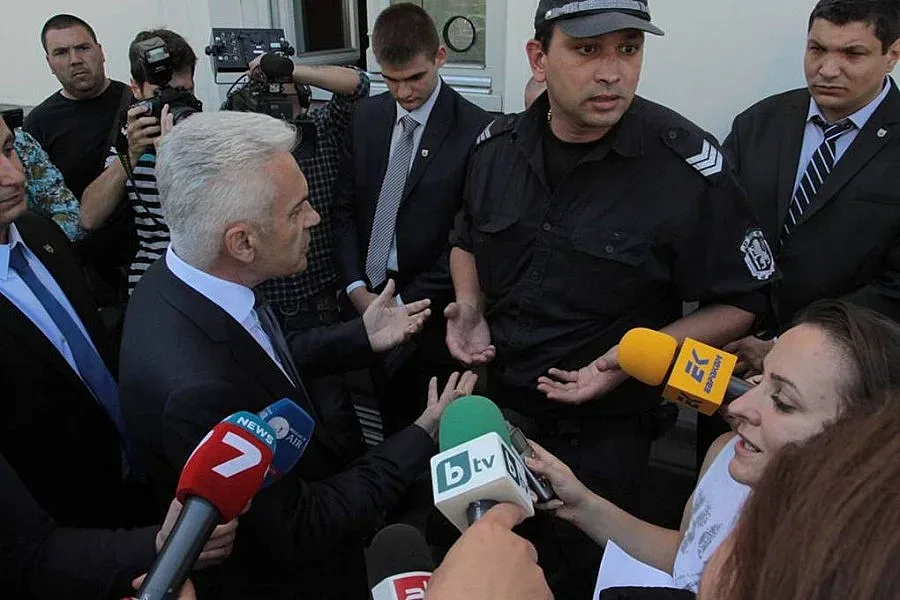 Валери Симеонов дава Сидеров на прокурор