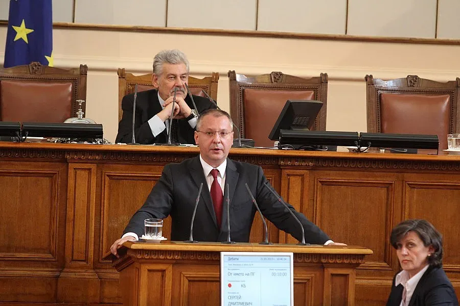 Станишев: България е затаила дъх и ни чака