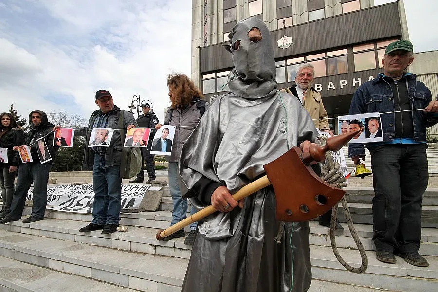 Никой не знае кой е кмет във Варна