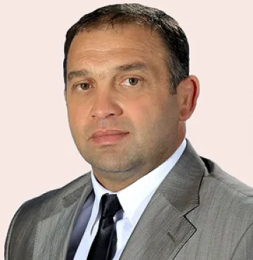 Питат обвинението в колко е арестуван кметът на Исперих