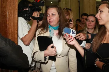 Агенция по вписванията не успя да си върне 53 000 лв.