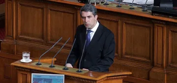 Кабинет след 20 дни