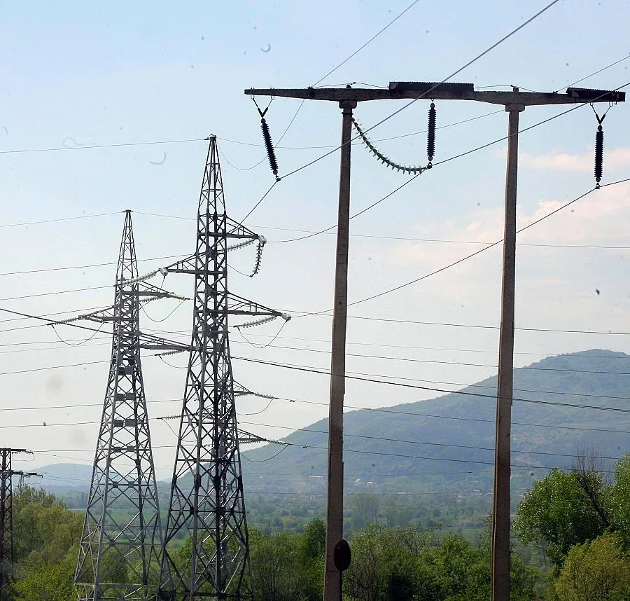 Семейство плаши ЕВН със скок от 8 етаж