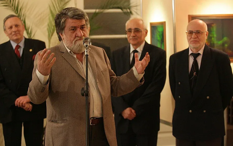 Бойко поканил Вежди за експерт