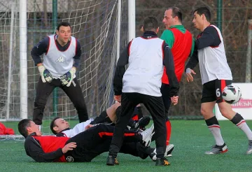 Любо Пенев извика Спас Делев и Мишо Иванов