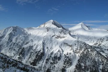 Лифтът на "Платото" в Банско е изграден напълно законно