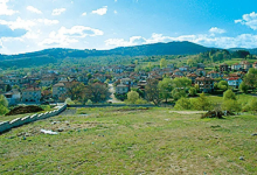 Минералният плаж и изворът „Банчето” в Стрелча откриха сезона