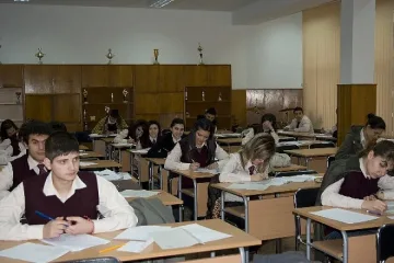 Проверяват тонерите преди матурите