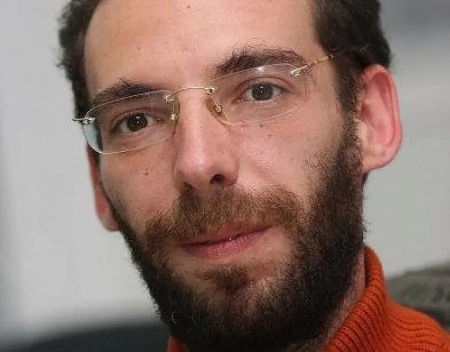 На 12 май видяхме панихида на старата десница