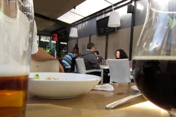 Тъпчим се с евтини храни менте