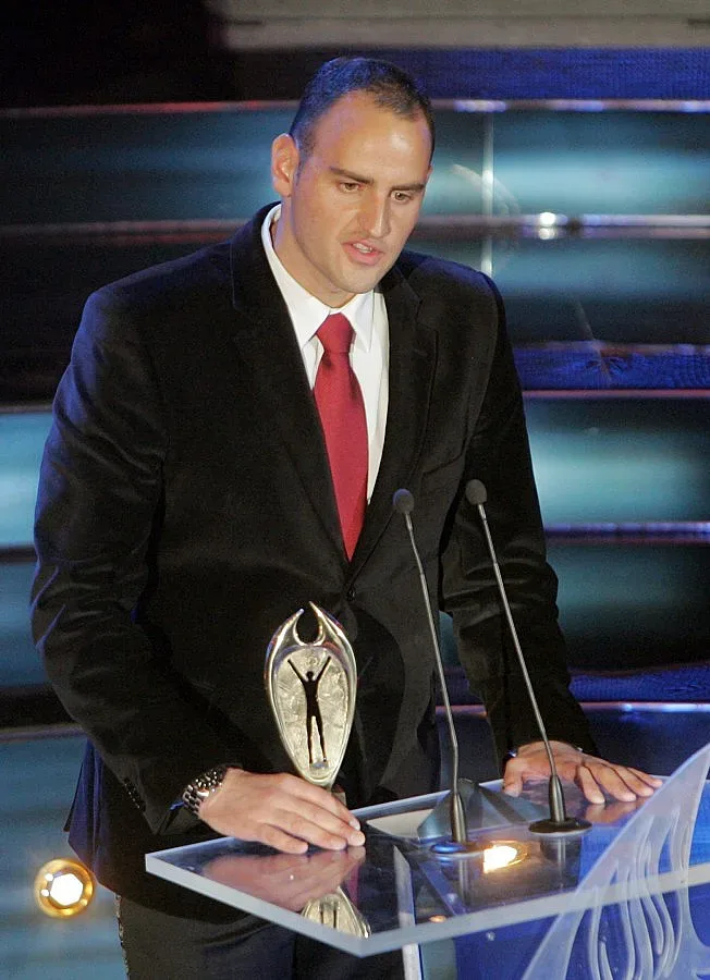 Стойчев променя финансирането на спортните федерации