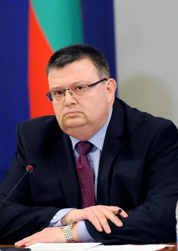 Цацаров: Прокуратурата не влияе на изборите