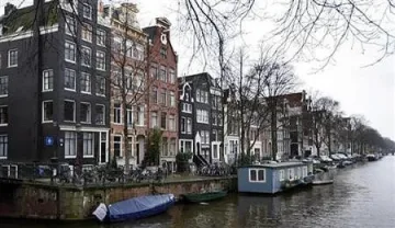 Българи мамили за социални помощи в Холандия 