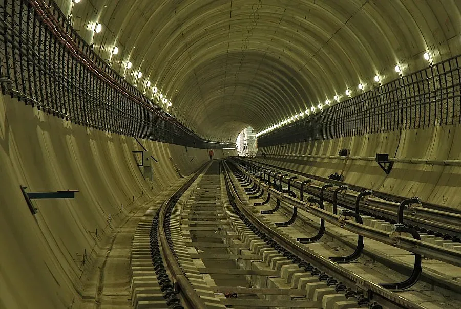 Тапа от днес заради метрото