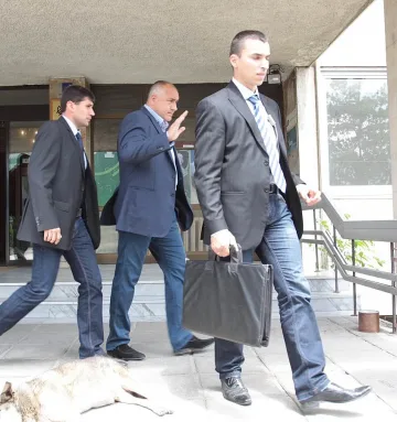 АФП: ГЕРБ не разкрива намеренията си