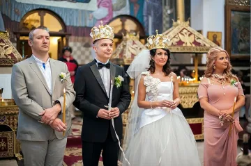 Меги от "Търси се" вдигна сватба в Пампорово