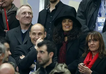 Салма Хайек блести в Белград