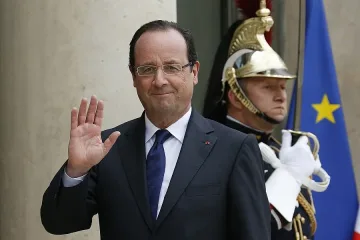 Франция затъва в тресавището