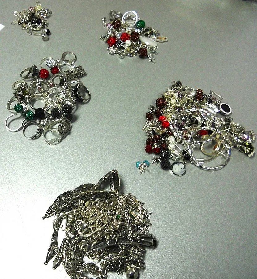 Румънец минава границата със сребро за 4 500 лв.