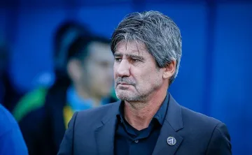 Николай Костов се завръща! Поема отбор от елита