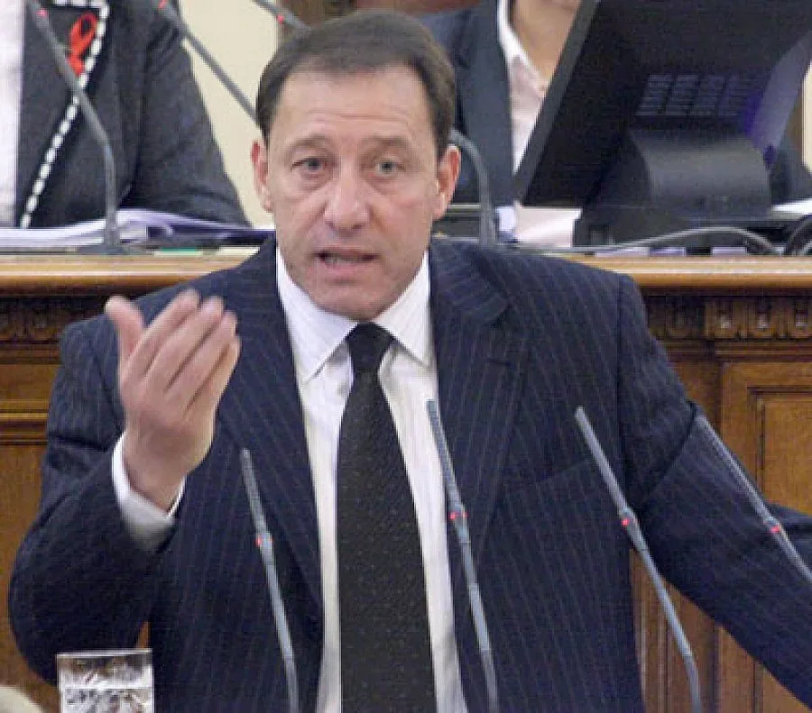 Ангел Найденов: Можем да говорим за хаос в днешния изборен ден