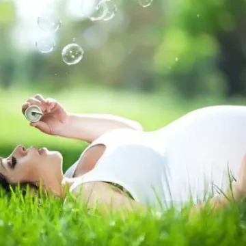 Повече жени подкрепят и ГЕРБ, и БСП