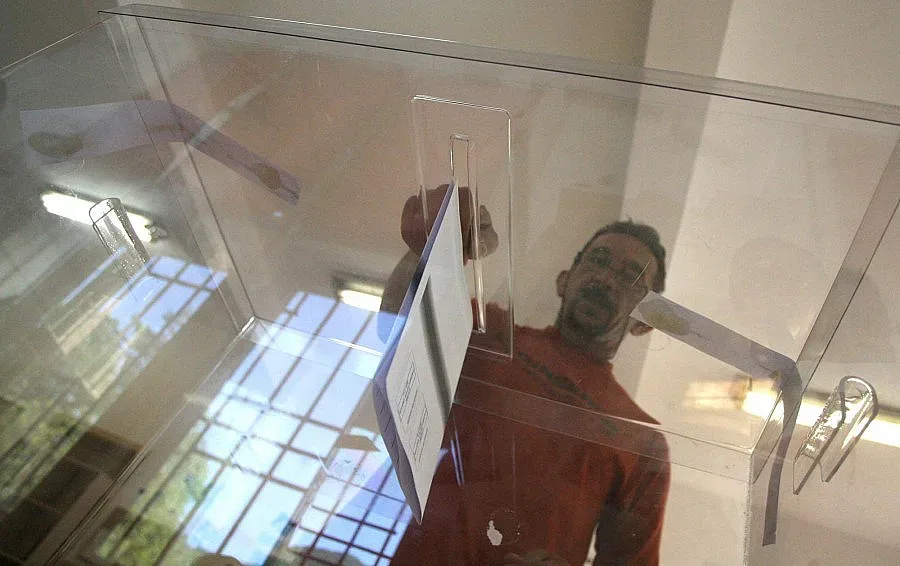 40.53 на сто е избирателната активност в Ямболска област към 17.00 часа