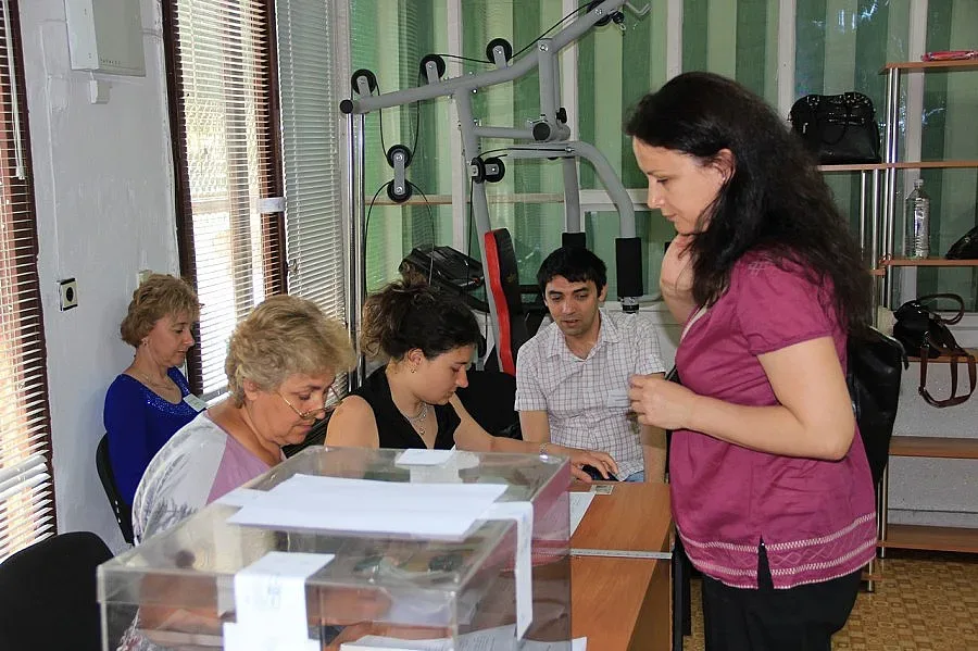 „Алфа рисърч": 38,3% е активността към 16,30 часа