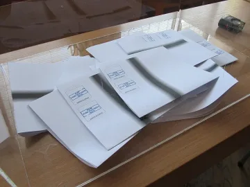 ДПС Кърджали: Мъж раздава парични суми за купуване на гласове