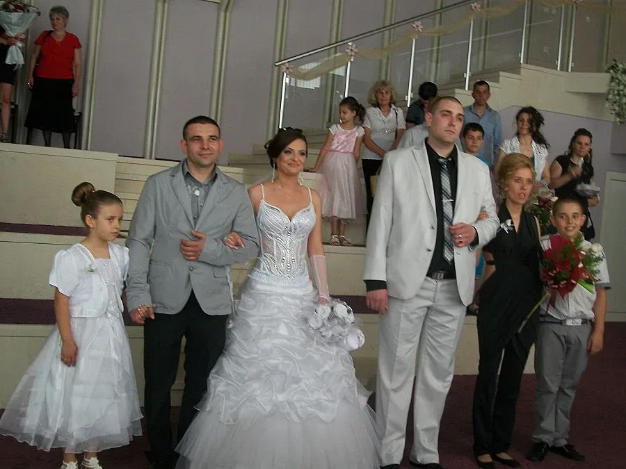 Сватбари отсвириха вота