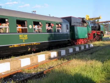 Преди вота туристи пристигнаха в Момчилград с царския влак