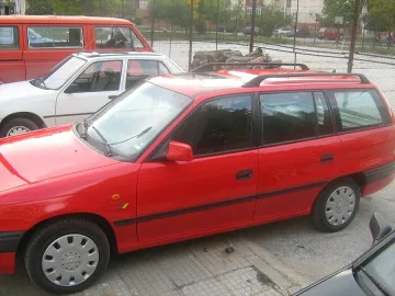 Подават жалба и за червена кола