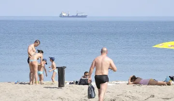 "Син флаг" за Северния плаж в Бургас