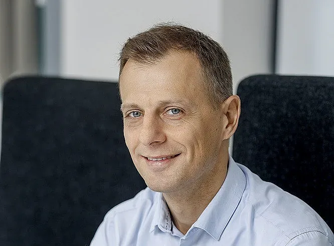 tbi bank app вече показва всички левови сметки и трансакции и в евровата им равностойност