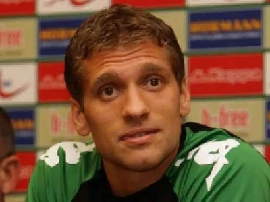 Стенли влиза в Залата на славата на "Вила"