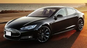 Tesla е на върха на пазара на електроавтомобили