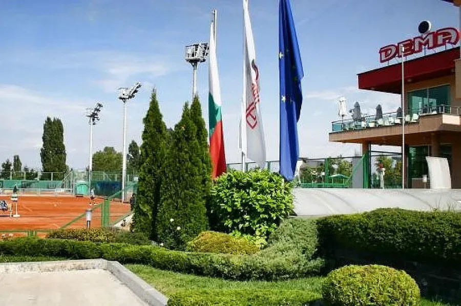 СК „ДЕМА” прави първи тенис турнир на частните училища