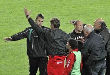 Кокала скочи: "Славия" игра порно