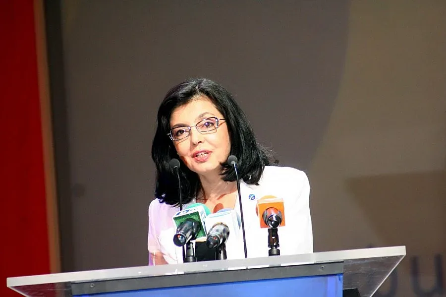 Кунева: Коалициите в този момент не са полезни за България