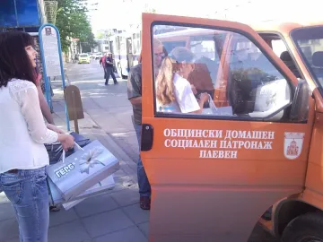 Скочиха срещу агитация с козунаци