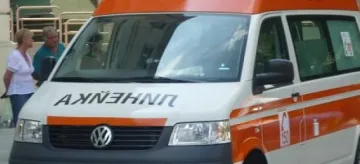 Спасиха бебето на блъсната на зебра бременна