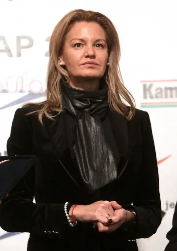 Стефка Костадинова: Запазих олимпизма от партийни разпри