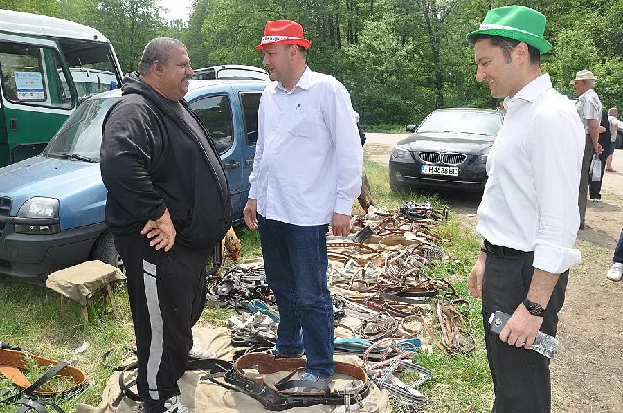 Михаил Миков агитира на събор