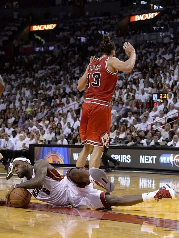 Чикаго Булс победи шампионите от Маями