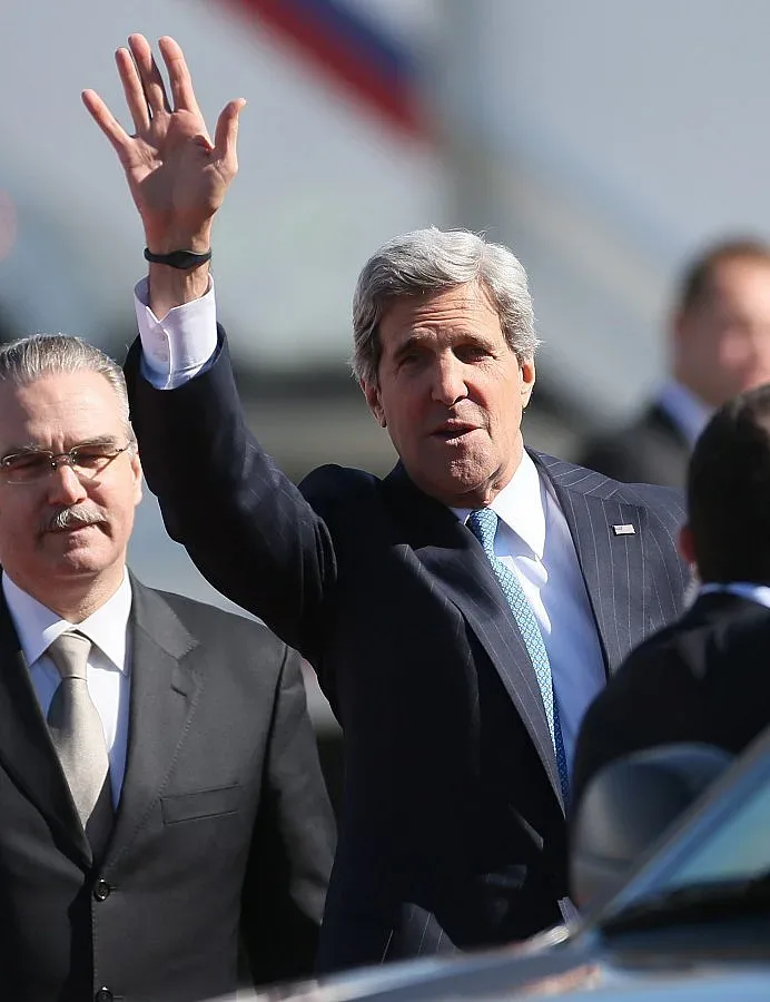 Джон Кери обсъжда с Путин ситуацията в Сирия