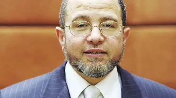 Стреляха по погрешка по египетския премиер