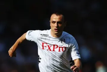 Слаб мач на Фулъм с Бербатов срещу Рединг