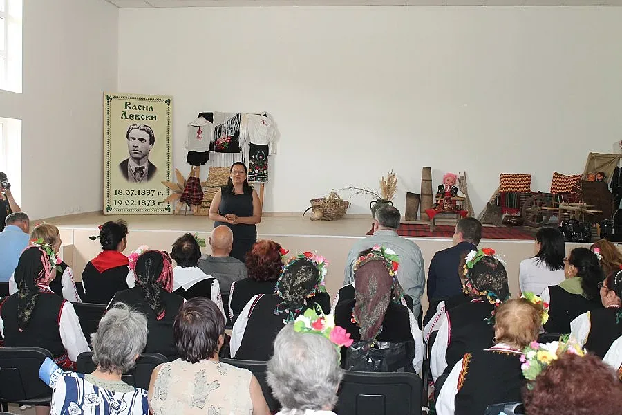 Лиляна Павлова: Радвам се, че в тежък момент помогнахме на хората от Долище